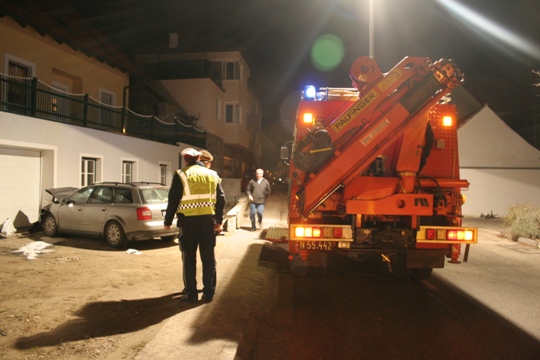 Freiwillige Feuerwehr Krems/Donau - Ttigkeitsbericht 03/2008  - bung und Einsatz 