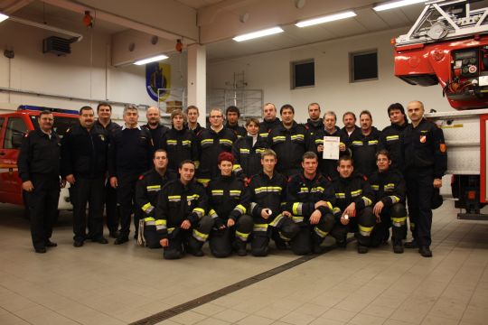 Freiwillige Feuerwehr Krems/Donau - 19 Kremser absolvieren Ausbildungsprfung "Technischer Einsatz"