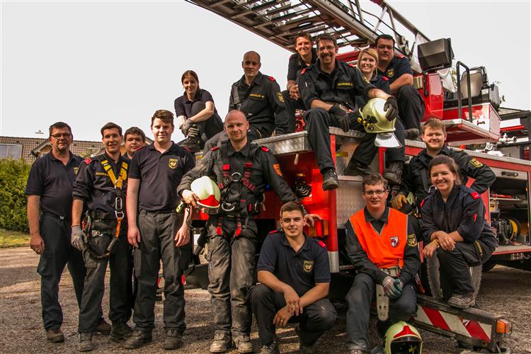 Freiwillige Feuerwehr Krems/Donau - Arbeiten in exponierten Lagen - Praxisseminar Sichern und Rckhalten