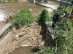 Die Pfandlwehr in Krems musste nach dem Hochwasser von einer Verklausung befreit werden.