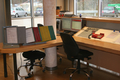 2. Notrufplatz (besetzt bei greren Einstzen), sowie ein Computerarbeitsplatz