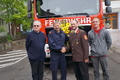 Gratulanten aus der alten Heimatfeuerwehr Moidrams von Johann Bischinger v.l.n.r.:
FKUR Dr. Pater Martin Strau, Kommandant von Moidrams Erwin Drr, Johann Bischinger und KDT-Stv. von Moidrams Sigfried Zwlfer